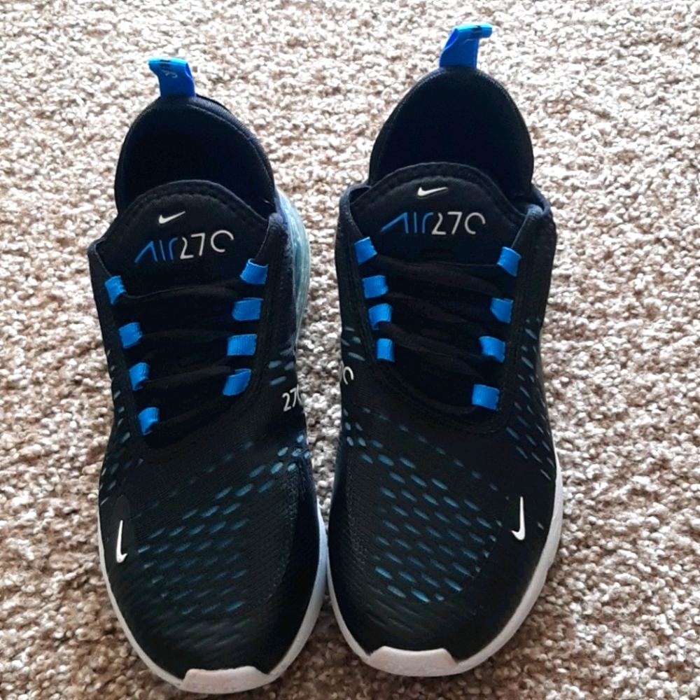 Nike Air 270